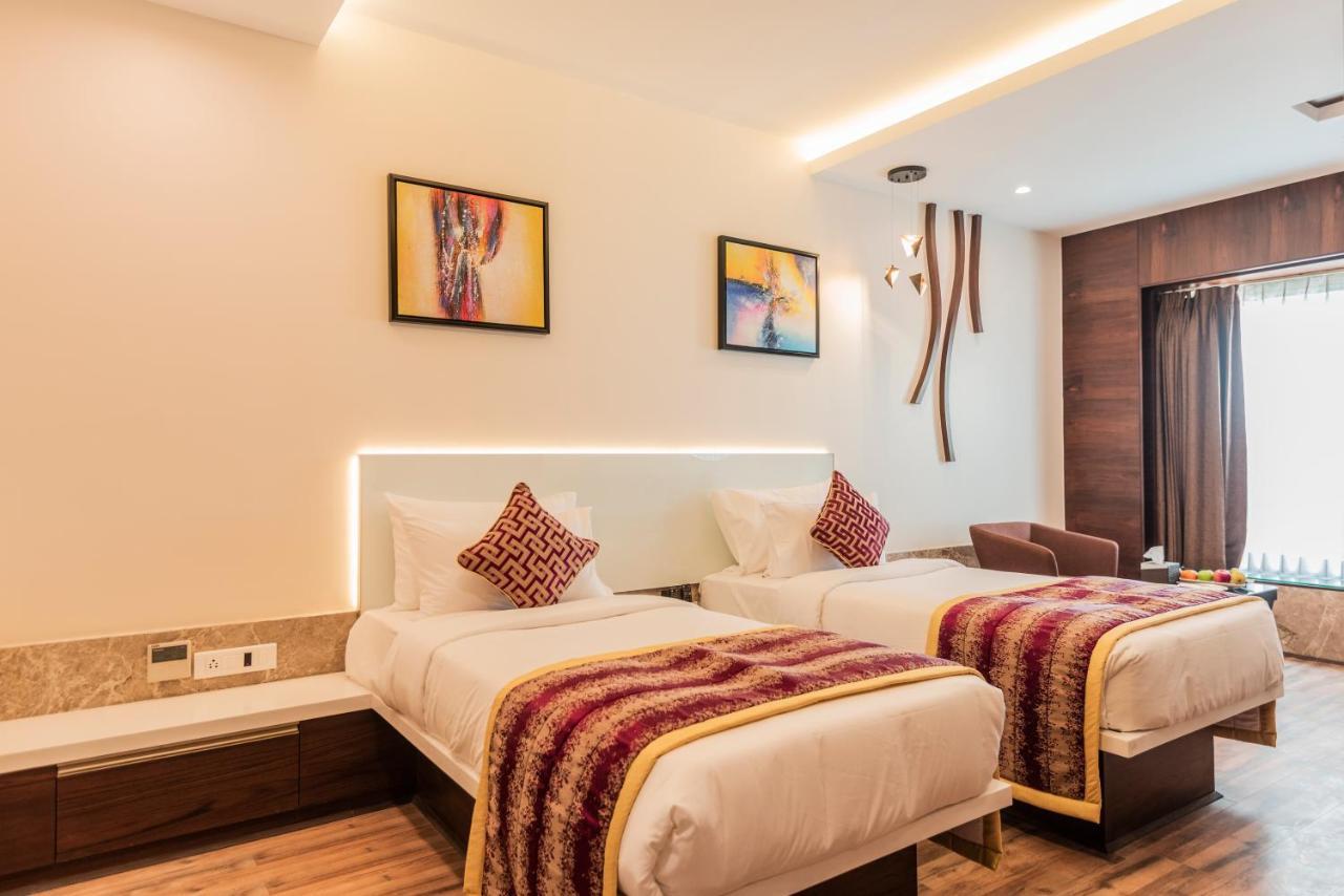 Hotel Park Elanza Coimbatore Exterior photo